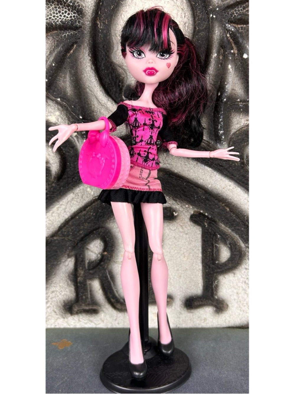 Monster High Draculaura Scaris Doll